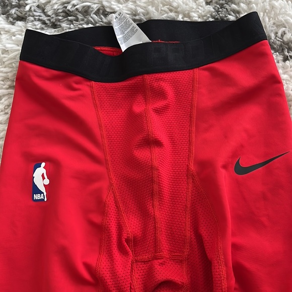 Men's Nike Pro Hyperstrong 3/4-Length Tights - Picture 3 of 6